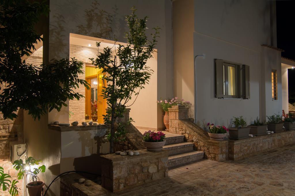 Villa Maira Luxurious With Private Swimming Pool Korfos Exterior photo